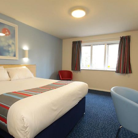 Travelodge Bath Waterside Εξωτερικό φωτογραφία